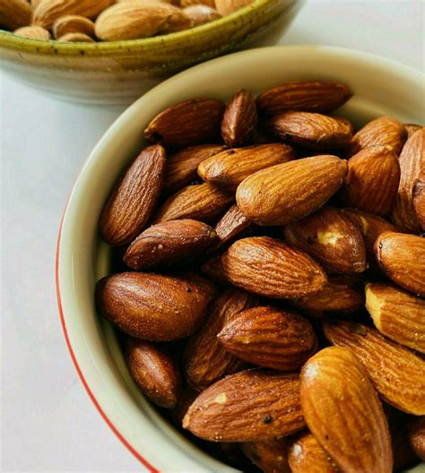 Easy Sugarproof Smoked Almonds Two Ways Sugarproof