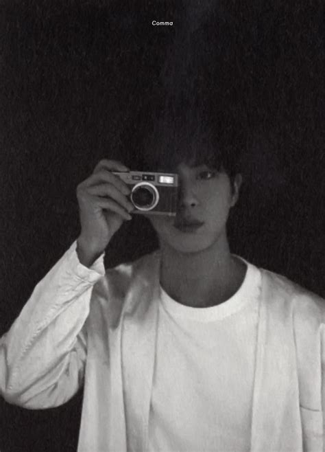 𝘾𝙤𝙢𝙢𝙖 on Twitter scan Album BE photo book 방탄소년단진 JIN BTS twt