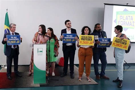 Relator Do Pl Das Fake News Pede Que Lira Adie Votação