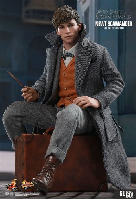 Hot Toys Fantastic Beasts 2 Newt Scamander 16 Figure Mms512 Sugo