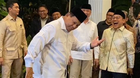 Disinggung Soal Cawapres Prabowo Malah Joget Di Depan Cak Imin