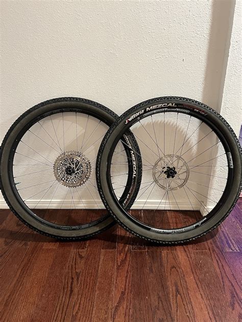 Stans Crest CB7 MK4 29 Wheelset For Sale