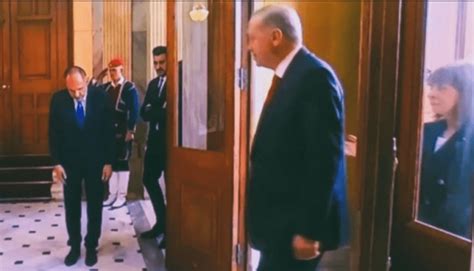 Χαμός στα social media με την υπόκλιση του Γεραπετρίτη στον Ερντογάν