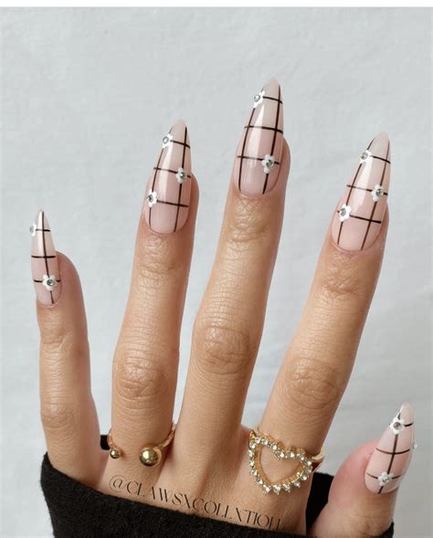 Uñas stiletto las 6 mejores ideas para tu próxima manicura