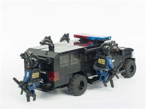 Lego Swat Truck