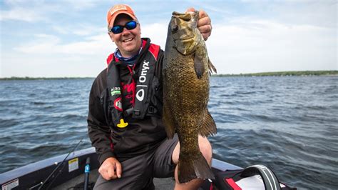 Brandl Dream Trip Sturgeon Bay Smallmouth Bass In Depth Outdoors TV