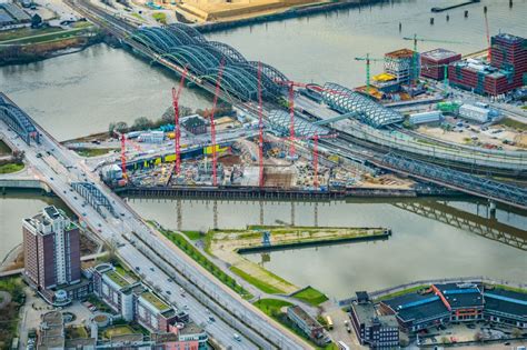 Hamburg Von Oben Baustelle Zum Neubau Des Hochhaus Geb Udekomplexes