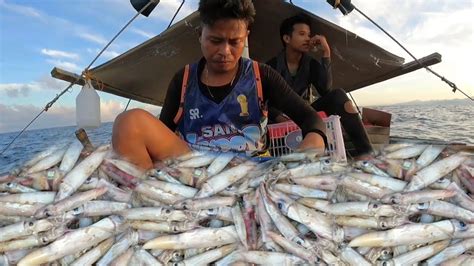 Ep 230 Nabiyayaan Sa Unang Laot Catch Cook At Namahagi Kami Nang