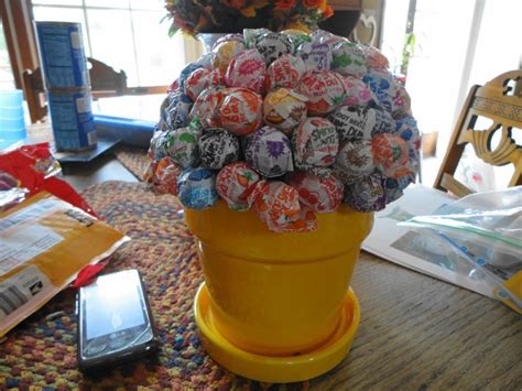 Its A Lollipop Tree All You Need Is A Flower Pot Dum Dum Suckers