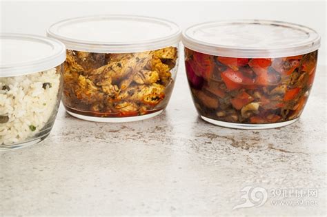 热饭菜直接放冰箱？你是在培养细菌！39健康网饮食