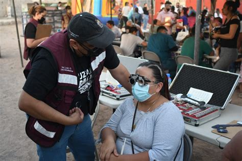 Juárez Encabeza Presidente Municipal Cruzada por la Salud en colonia