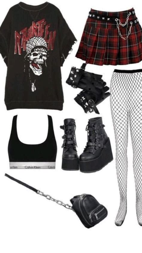 Vampire Goth Metal Girl Outfit Goth Girls Stylish Outfits