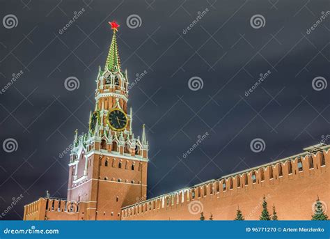 Hauptuhr Genannt Kuranti Auf Spasskaya Turm Rotes Quadrat Stockfoto