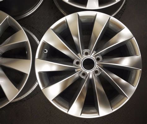 Vw Scirocco Passat Interlagos C Ab Oem Alloy Wheels