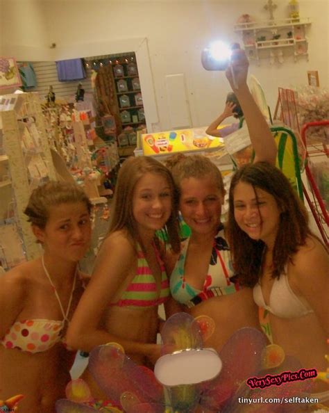 Naked Amateur Teens 2 Selfshot Mirror00780 Porn Pic