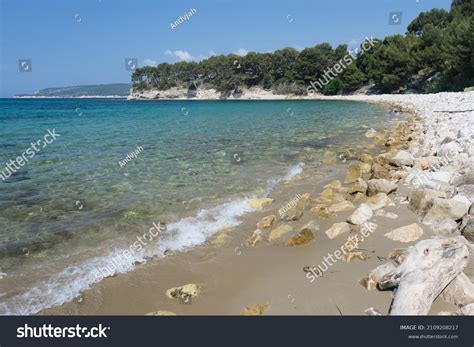 Cassis Beaches Cliffs South France Stock Photo 2109208217 | Shutterstock