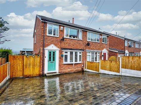 3 Bed Semi Detached House For Sale In Airedale Gardens Rodley Leeds