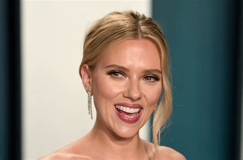 Scarlett Johansson Addressed An Absurd Rumor That She Once Had Sex