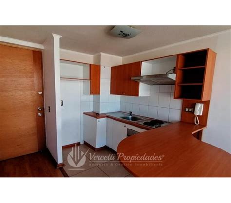 Se Arrienda Hermoso Departamento A Pasos Del Metro Arriendo De Casas