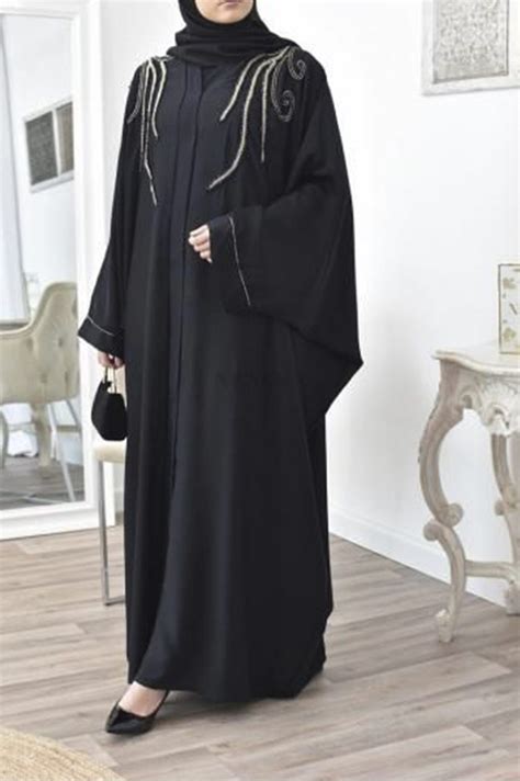 Trending Abayas In Dubai Al Maryum