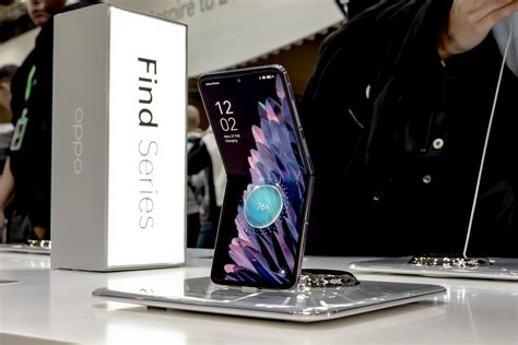 Harga Oppo Find N2 Flip HP Lipat Dengan Teknologi Terbaik Yang Baru