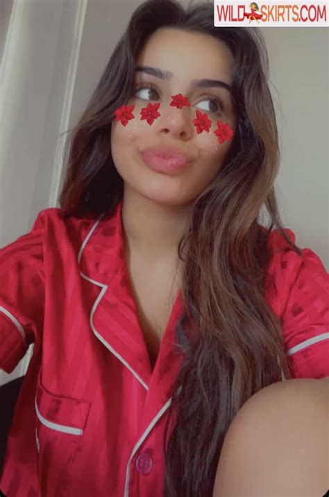 13 Hot Photos By Celina Sharma