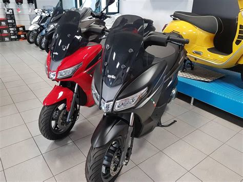 Vendo Aprilia Sr 50 Motard 2t 2018 20 Nuova A Paderno Dugnano