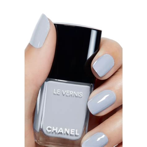 CHANEL LE VERNIS NAGELLACK FARBE UND GLANZ MIT LANGEM HALT Alina