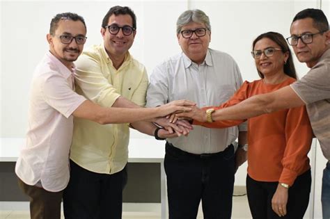 Candidatos Reelei O Prefeitos De Tavares E S O Domingos Se Filiam