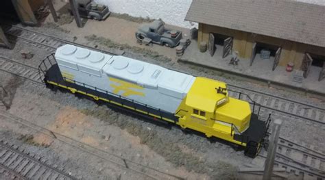 MODELS FERROVIAS BRASIL LOCOMOTIVA SD40 2 RFFSA FASE 2 ESCALA HO