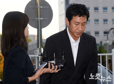 경찰 이선균 수사정보 최초 유출 검찰 수사관 구속영장 노컷뉴스