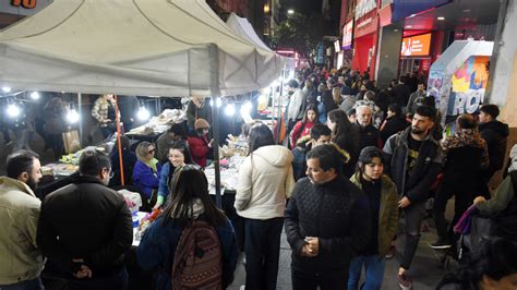 La Noche de las Peatonales volvió a tener una masiva convocatoria en el