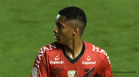 Athletico Paranaense Site Oficial Abner Vinícius marcou o primeiro