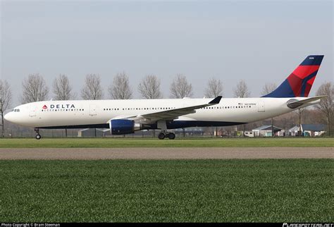 N Nw Delta Air Lines Airbus A Photo By Bram Steeman Id