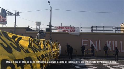 Venezia Blocco Raffineria Eni Youtube