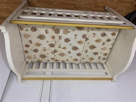 Senbodulun 3 in 1 wooden crib heavy duty, Babies & Kids, Baby Nursery ...