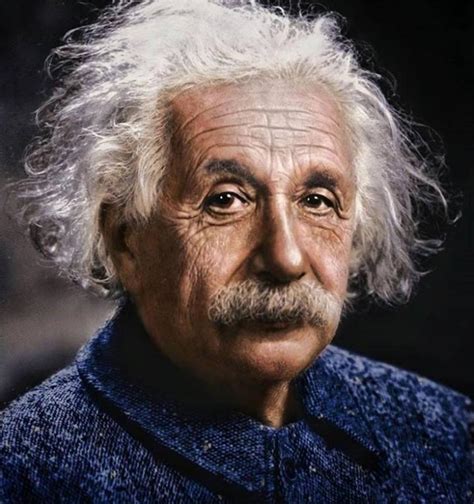 Albert Einstein Biography