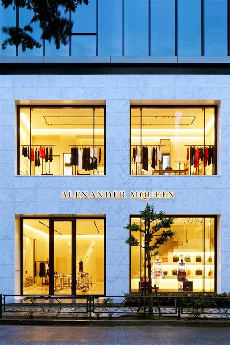 Alexander Mcqueen Opens 1st Flagship Store In Tokyo Senatus