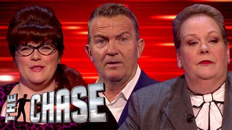 The Chase | Best Moments of the Week Including Kiss Chase and a Hot Dog With Five Sausages - YouTube