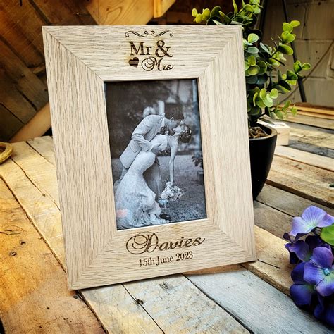 Personalised Oak Wedding Photo Frame - Wedding Gift