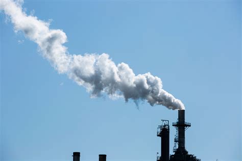 Nuovo Record Globale Di CO2 Nel 2023 Il Rapporto IEA