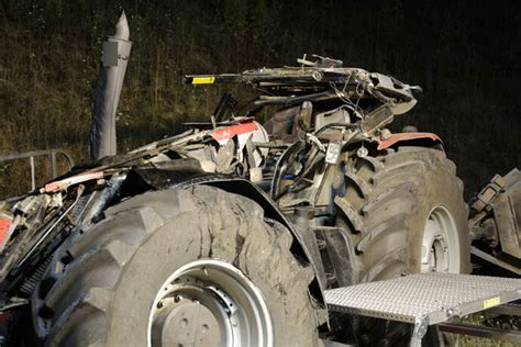 Traktorfahrer Stirbt Nach Arbeitsunfall Auf A8 Baustelle