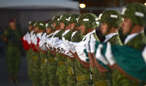 Izamiento De La Bandera Nacional Gobierno Gob Mx