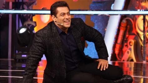 Bigg Boss 13 Is Salman Khan Charging A Whopping Rs 400 Crore For Hosting The Show India Today