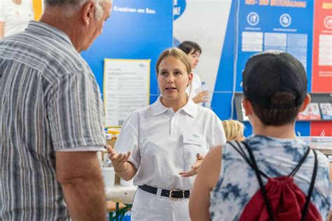 Bilder Sagen Mehr Als Tausend Worte Aargauische Berufsschau