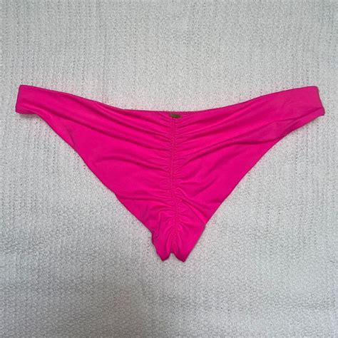 Kaiami Bikini Bottoms Women S Fashion Clothes On Carousell