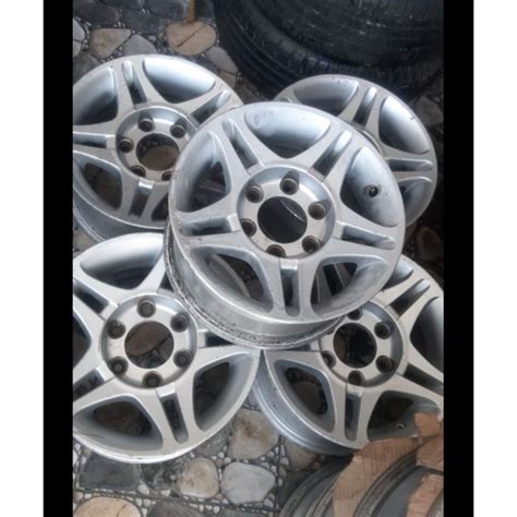 Jual Velg Racing Isuzu Elf Bison Nhr 55 Mulus Ori Shopee Indonesia