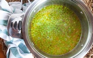 Minestra Di Piselli Ricetta Zuppa In Brodo Vegetariano Agrodolce