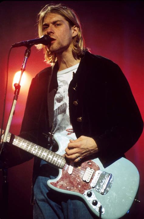 Kurt Cobain Turns 50 Revisit His Best Grunge Fashion Moments Vogue