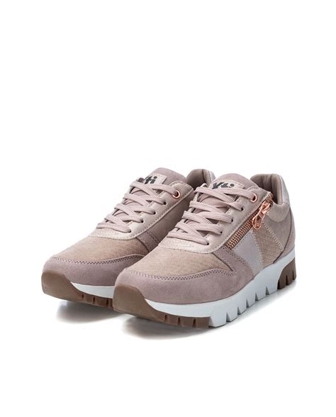 Zapatillas deportivas de mujer Xti en color nude con cierre de cordón Xti El Corte Inglés